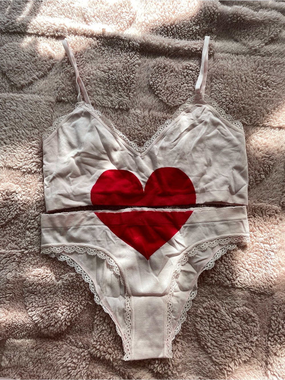 EUC Victoria's Secret Light Pink Lace Bralette & Brief Set with Red Heart Size M